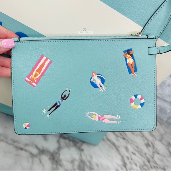 Kate Spade Pool Float Reversible Tote & Large Continental Wallet - Picture 7 of 16